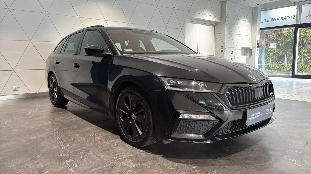 Dlaczego warto postawić na auta po leasingu