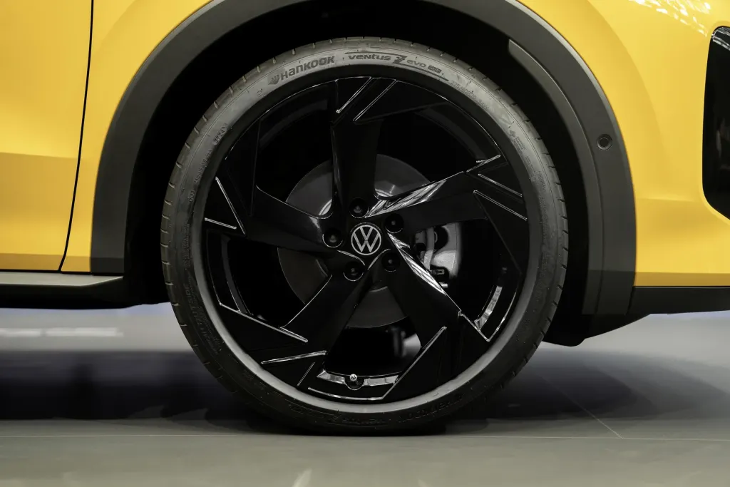 Jak wybrać kompleksową ochronę do auta